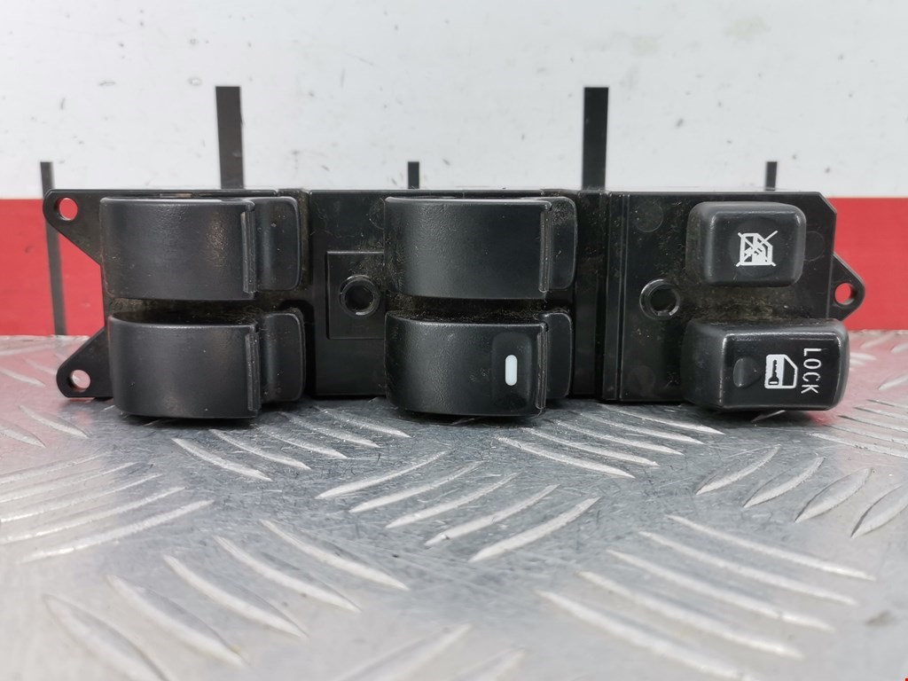 Блок управления стеклоподъемниками PEUGEOT 4007 2007-2012