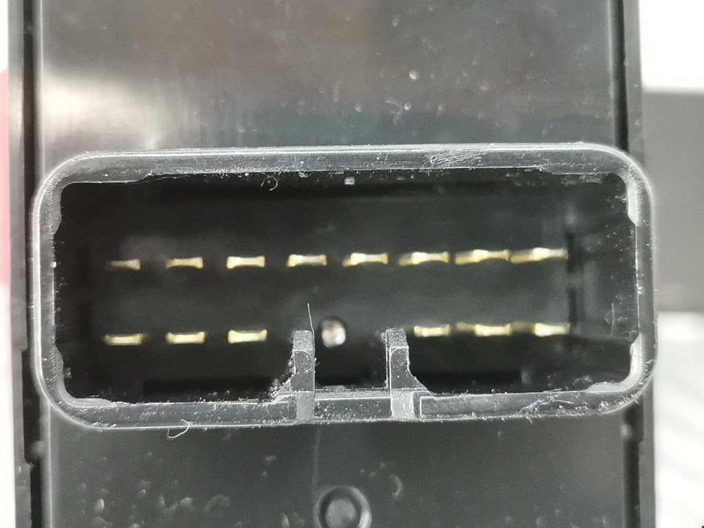 Блок управления стеклоподъемниками PEUGEOT 4007 2007-2012