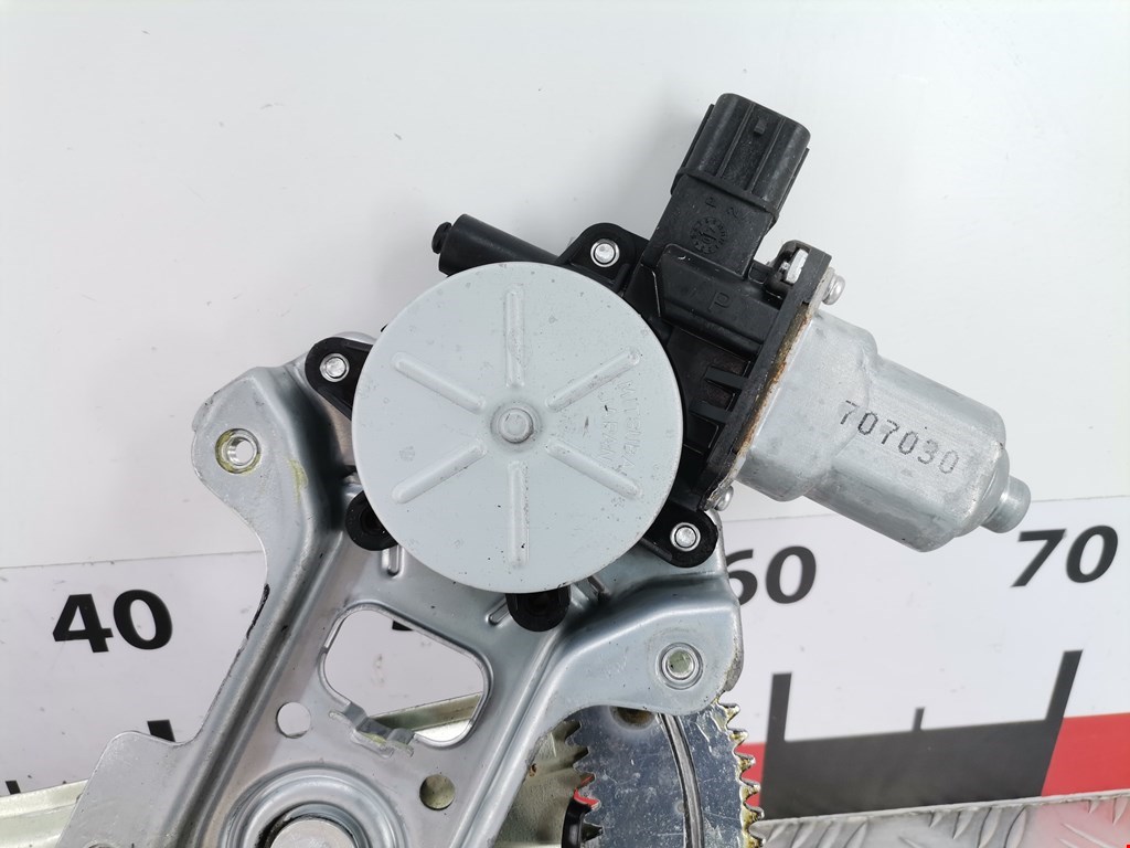 Стеклоподъемник передний правый PEUGEOT 4007 2007-2012