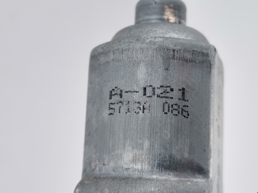 Стеклоподъемник передний правый PEUGEOT 4007 2007-2012