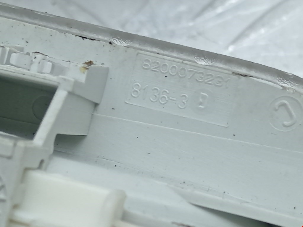 Плафон салонный (салона фонарь) RENAULT Modus 2004-2012