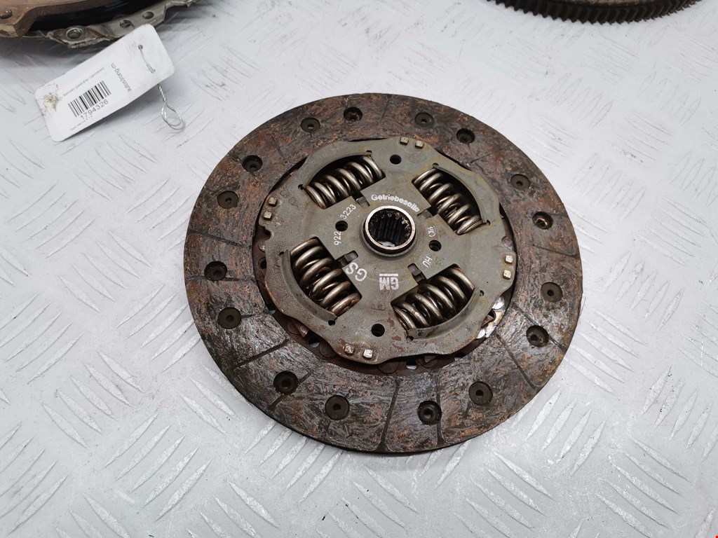 Маховик (демпфер сцепления) OPEL Meriva A 2003-2010