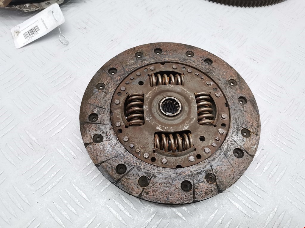 Маховик (демпфер сцепления) OPEL Meriva A 2003-2010
