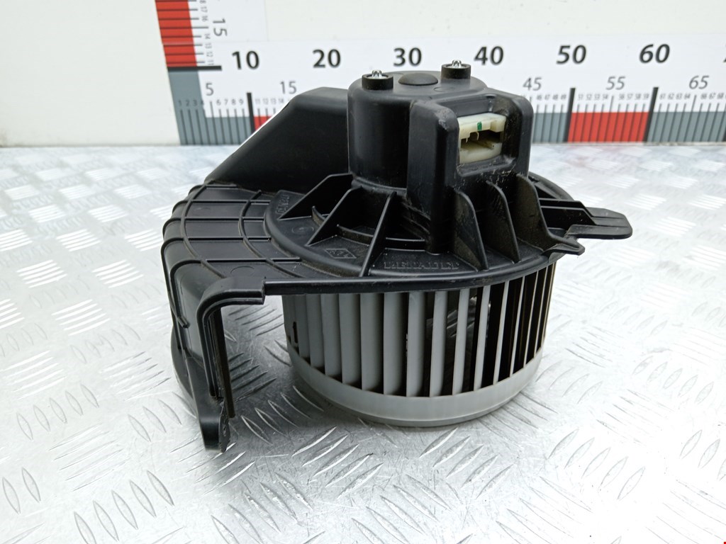 Моторчик (мотор) отопителя салона RENAULT Kangoo 2008-2021