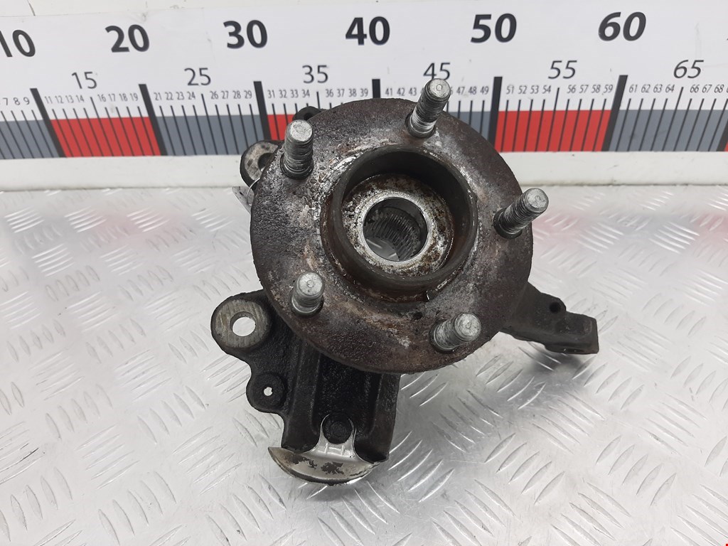 Ступица передняя левая FORD Focus II 2005-2011