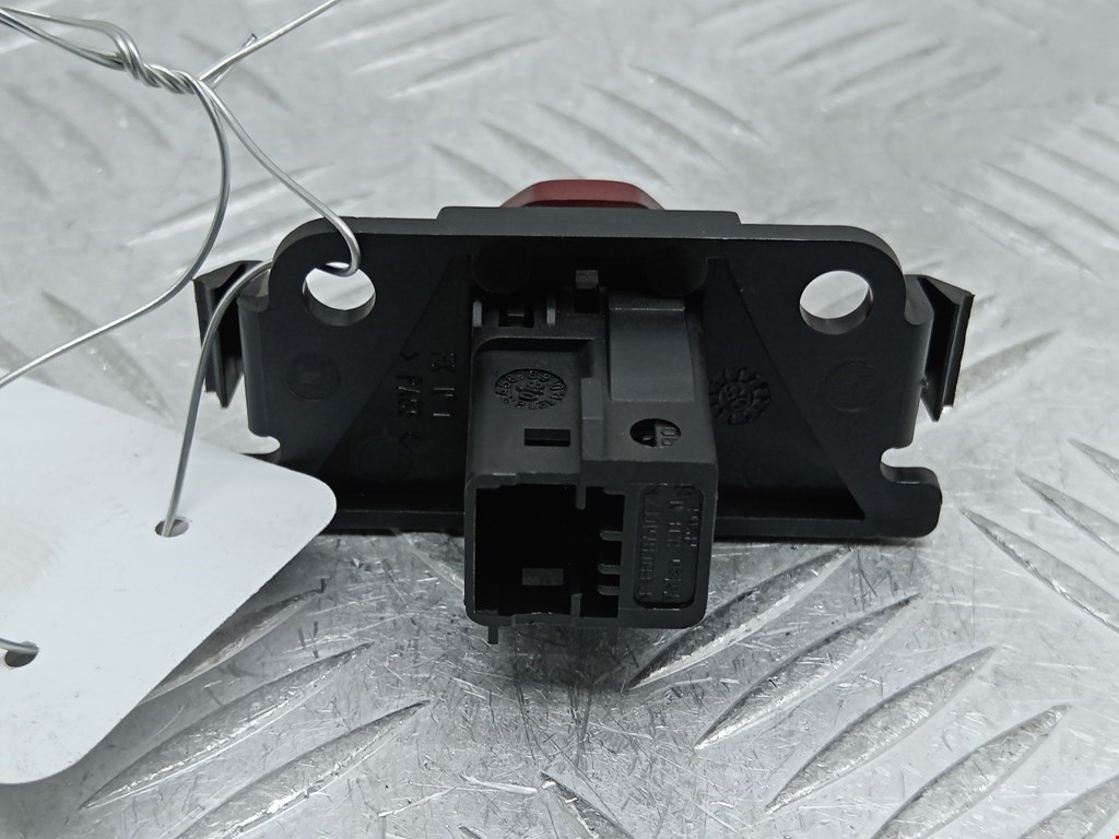 Кнопка аварийной сигнализации (аварийки) PEUGEOT 307 2001-2008