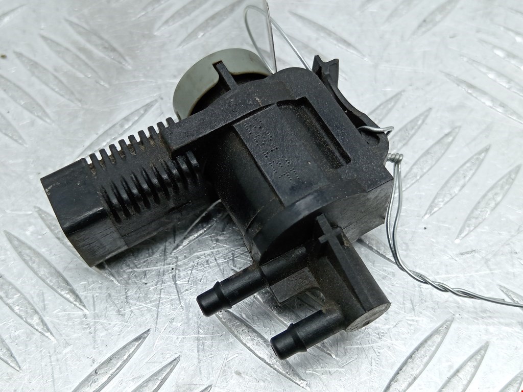 Клапан электромагнитный AUDI A6 C5 1997-2004