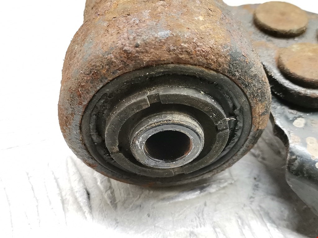 Рычаг передний правый OPEL Corsa C 2000-2006