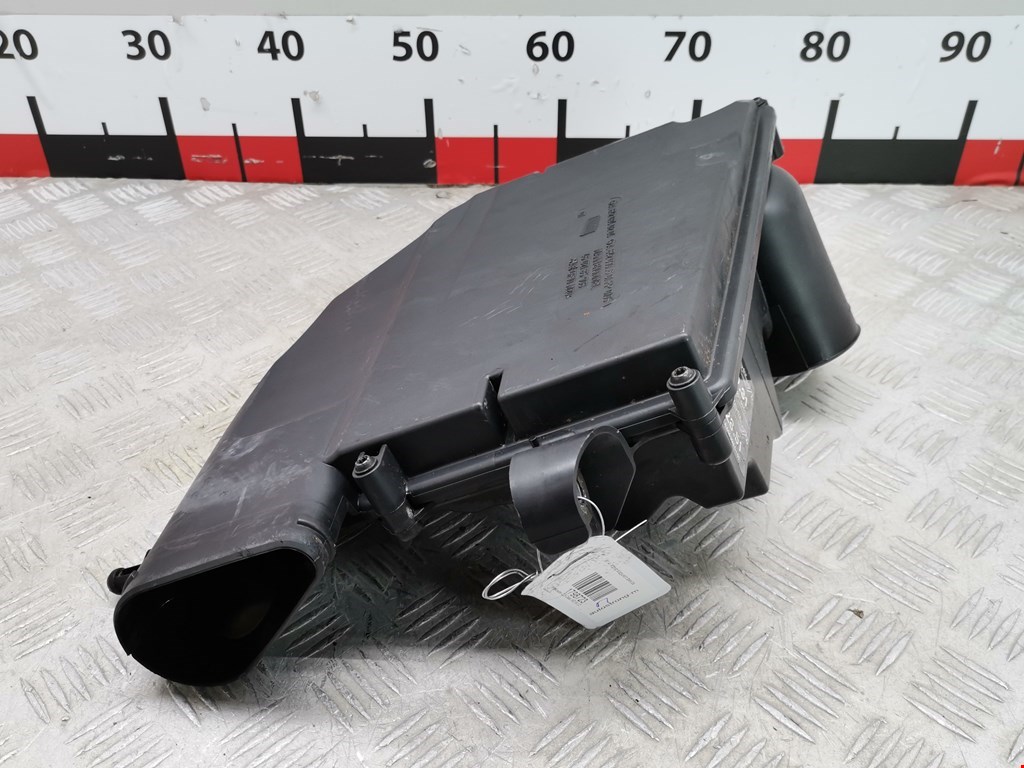 Корпус воздушного фильтра MERCEDES-BENZ CLS-Class C219 2004-2010