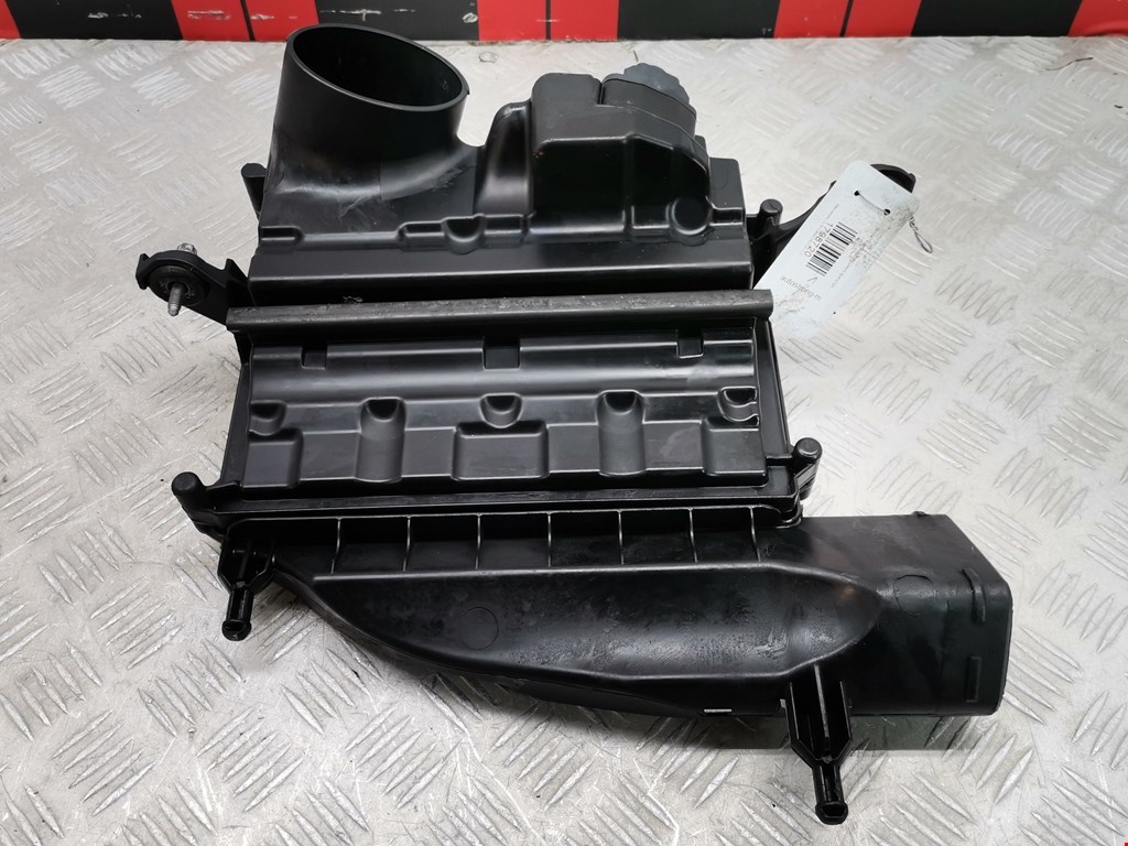 Корпус воздушного фильтра MERCEDES-BENZ CLS-Class C219 2004-2010