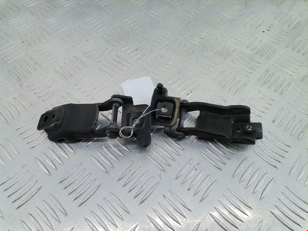 Петля крышки (двери) багажника Peugeot Partner 2 (B9) (2008-2019)