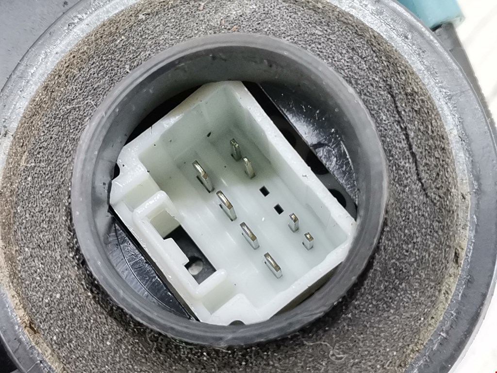 Замок двери задней правой TOYOTA RAV 4 XA30 2006-2012