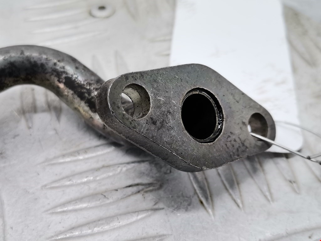 Трубка нагнетателя VOLKSWAGEN Passat B5 1997-2005