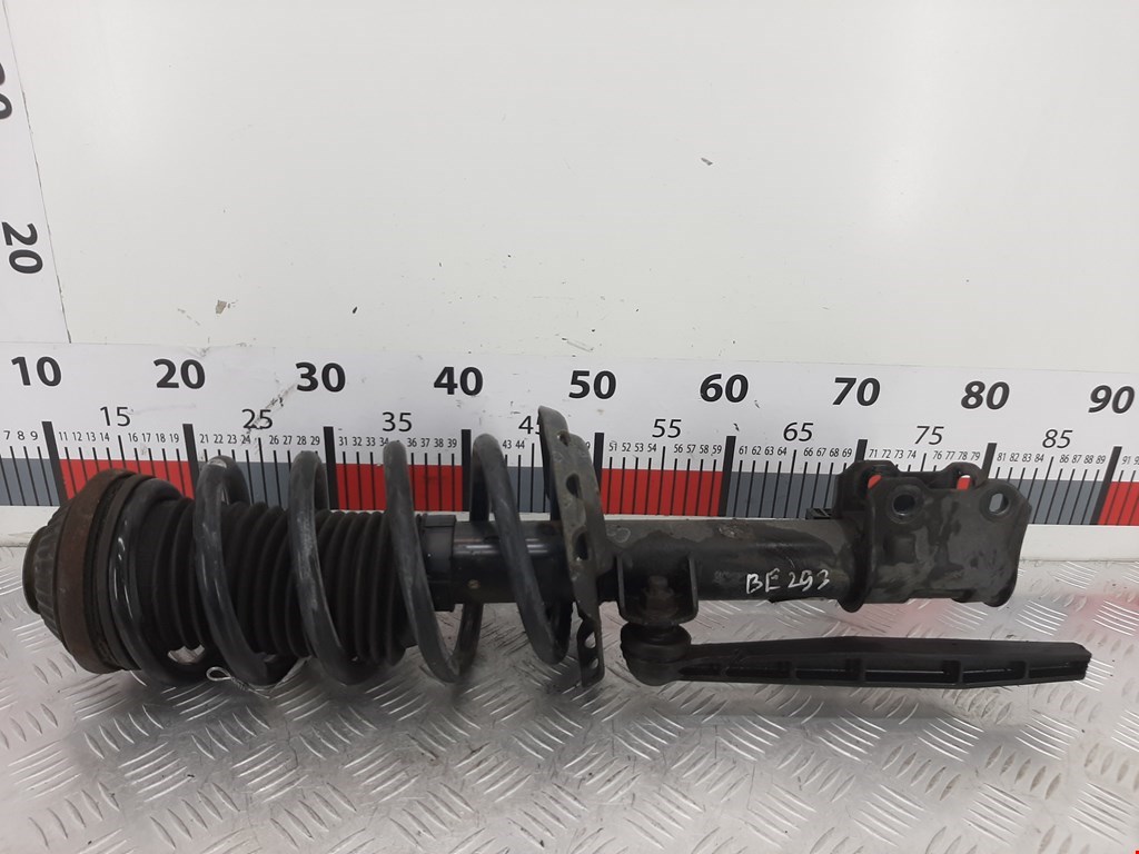 Амортизатор передний правый OPEL Zafira B 2005-2012