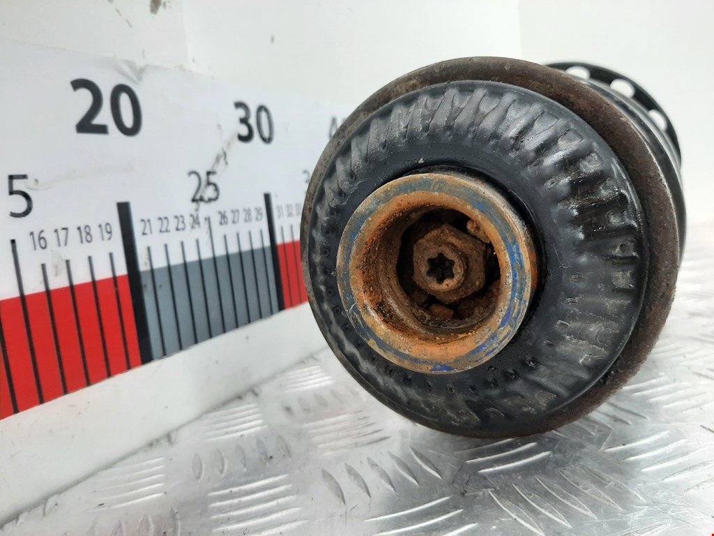 Амортизатор передний правый OPEL Zafira B 2005-2012