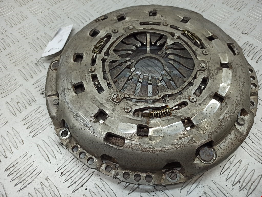 Корзина сцепления VOLKSWAGEN Touareg 2002-2010