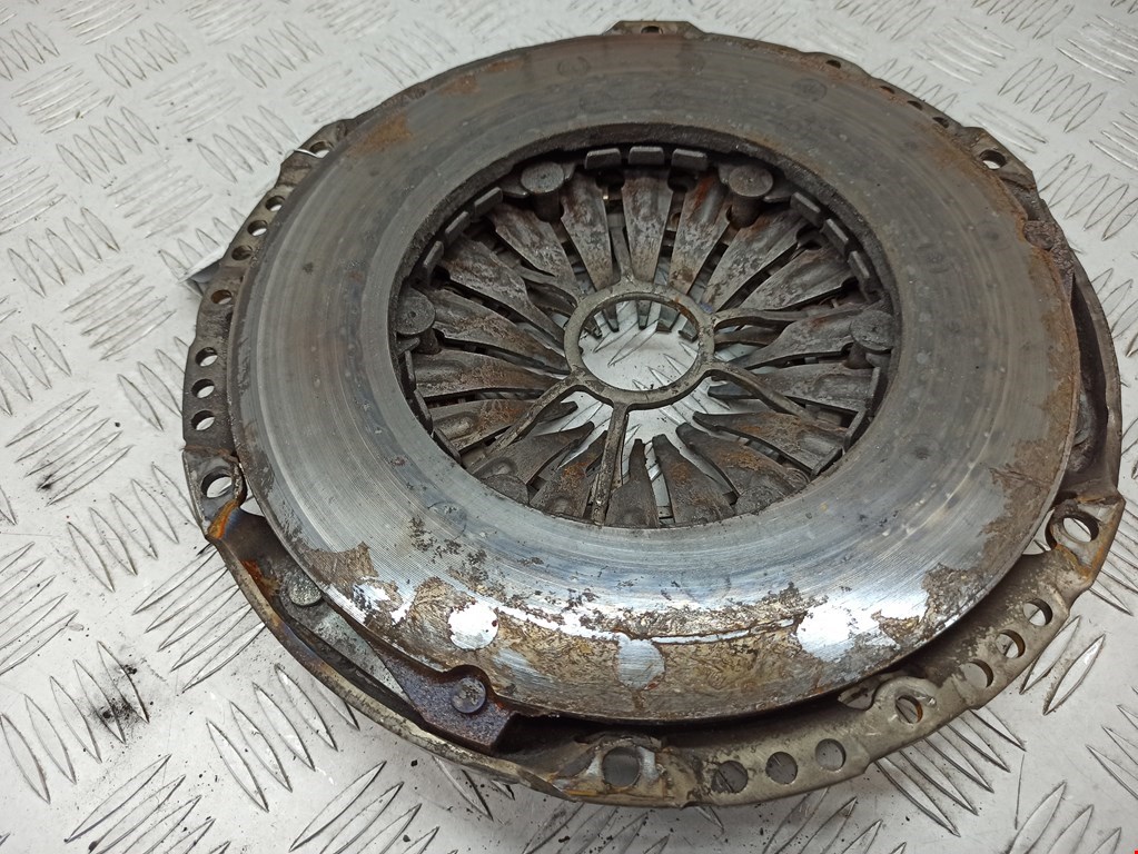 Корзина сцепления VOLKSWAGEN Touareg 2002-2010