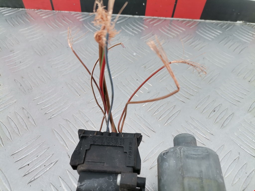 Стеклоподъемник задний левый MERCEDES-BENZ A-Class W168 1997-2004