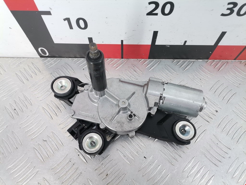 Моторчик стеклоочистителя задний FORD Focus III 2011-2019