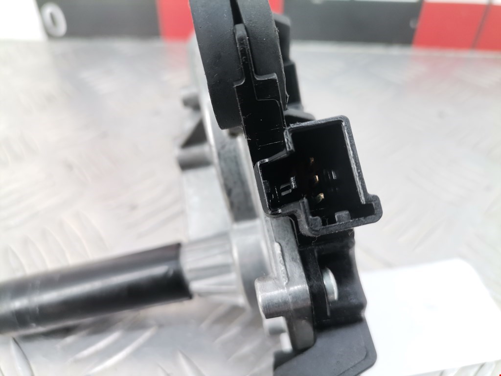 Моторчик стеклоочистителя задний FORD Focus III 2011-2019