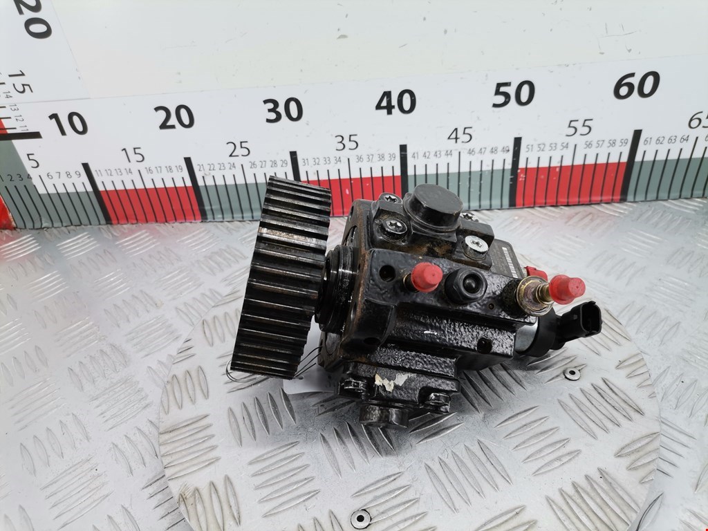 ТНВД (топливный насос высокого давления) FIAT Croma 2005-2010