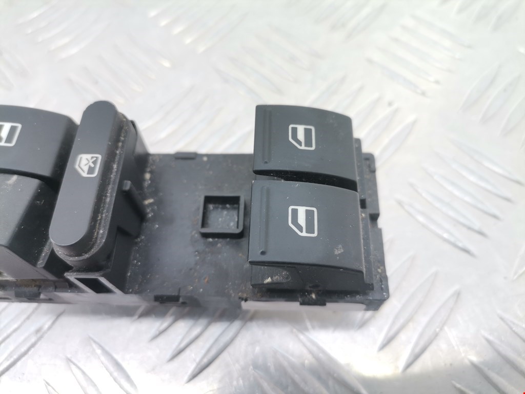 Блок управления стеклоподъемниками VOLKSWAGEN Passat CC 2008-2017