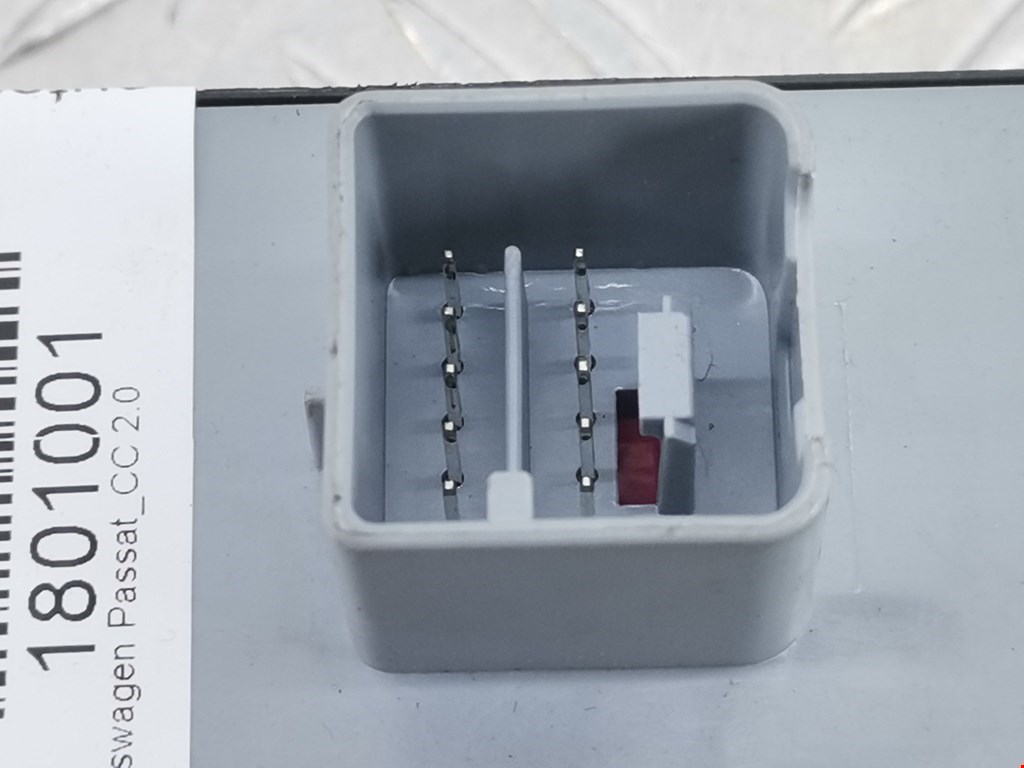 Блок управления стеклоподъемниками VOLKSWAGEN Passat CC 2008-2017