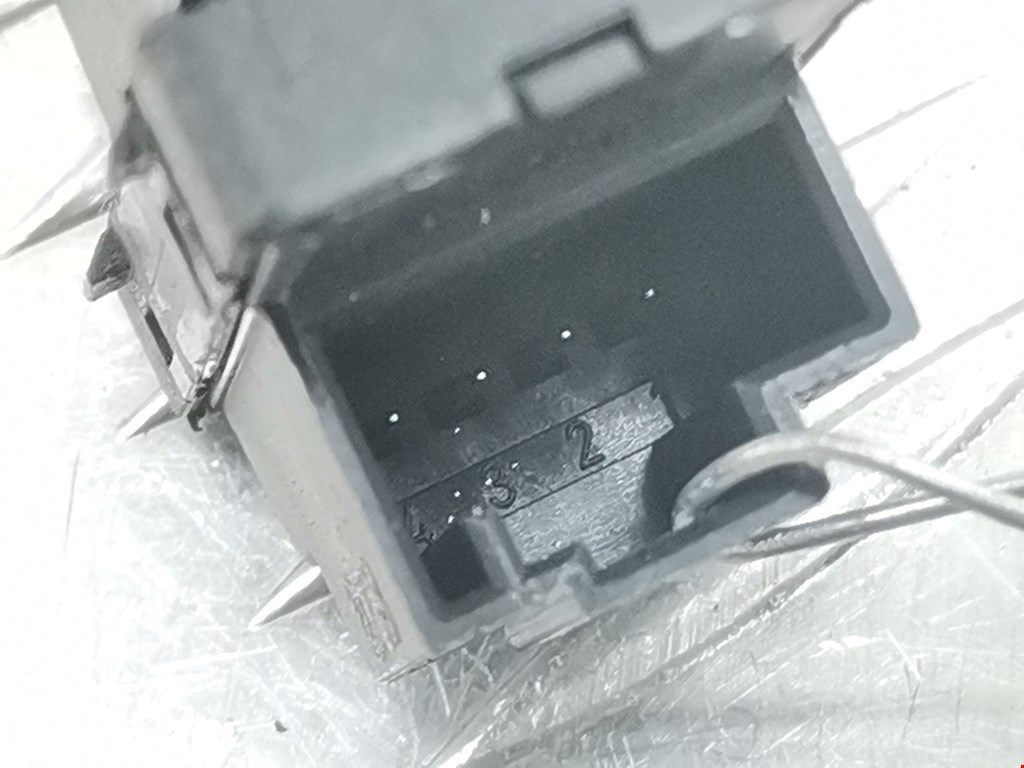 Кнопка центрального замка VOLKSWAGEN Passat CC 2008-2017