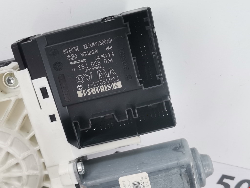 Стеклоподъемник передний правый VOLKSWAGEN Passat CC 2008-2017