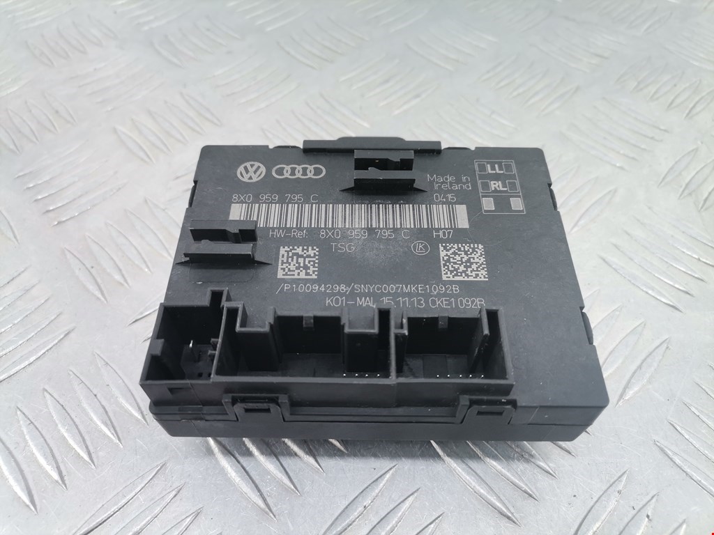 Блок комфорта AUDI Q3 I 2011-2018