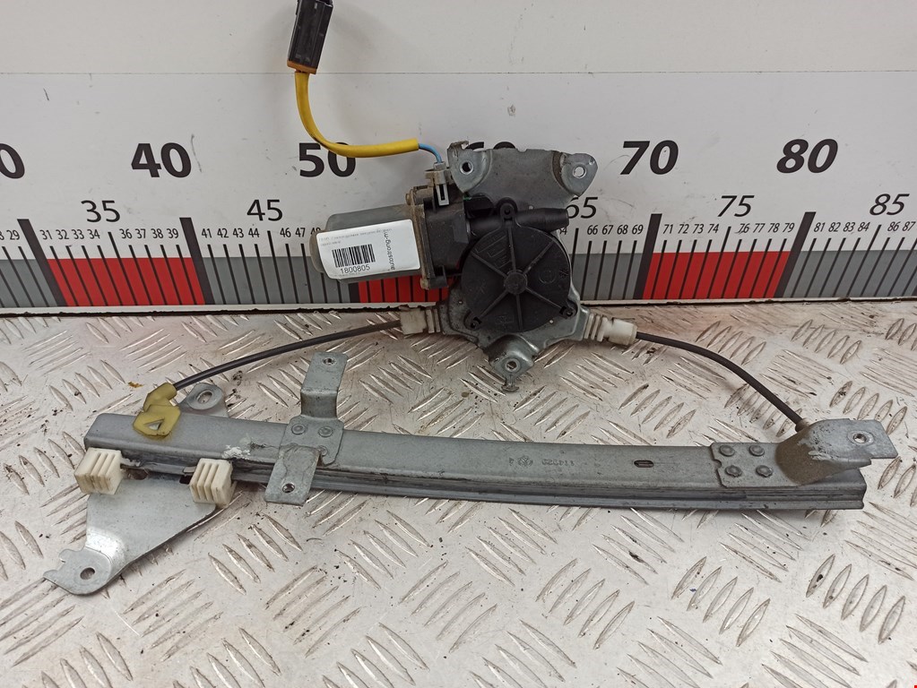 Стеклоподъемник задний левый NISSAN Almera Tino 2000-2006