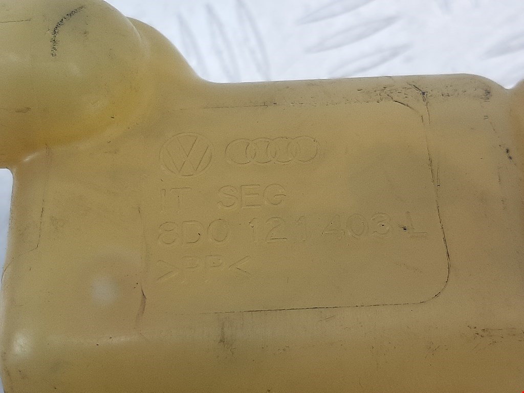 Бачок расширительный VOLKSWAGEN Passat B5 1997-2005