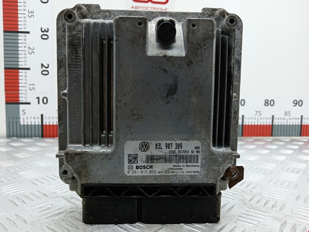 Блок управления двигателем Volkswagen Passat CC (2008-2018)