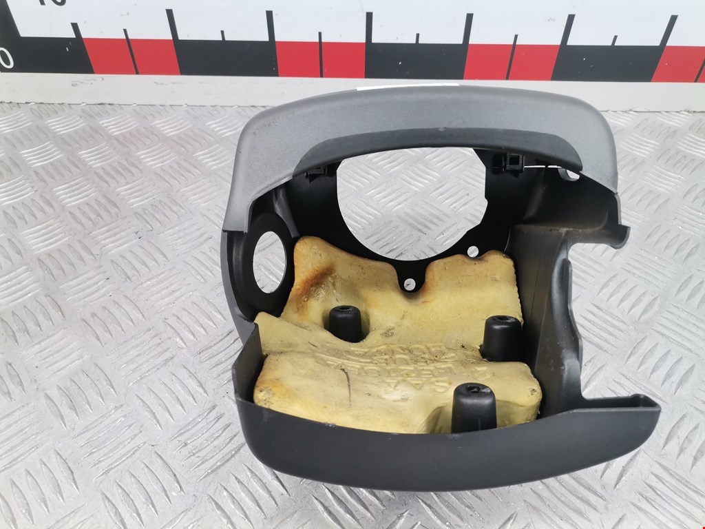 Кожух рулевой колонки Honda Jazz 1 (2001-2008)
