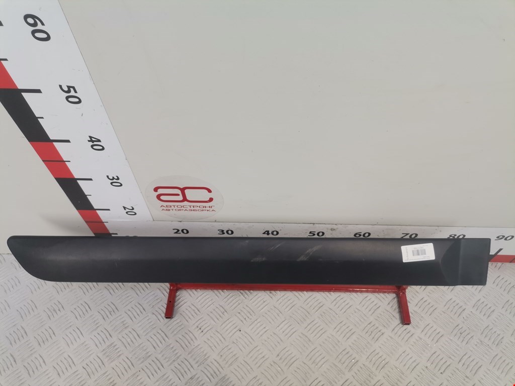 Накладка декоративная (молдинг) двери задней правой Renault Logan 1 (2004-2015)