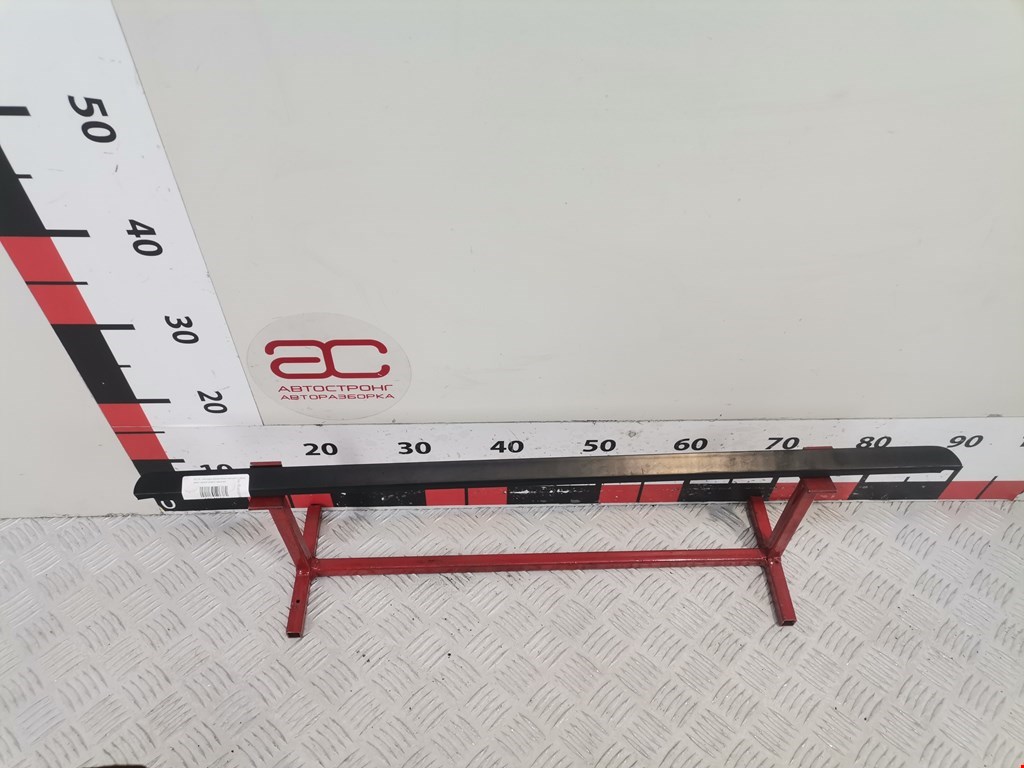 Накладка декоративная (молдинг) стекла двери задней правой Renault Logan 1 (2004-2015)