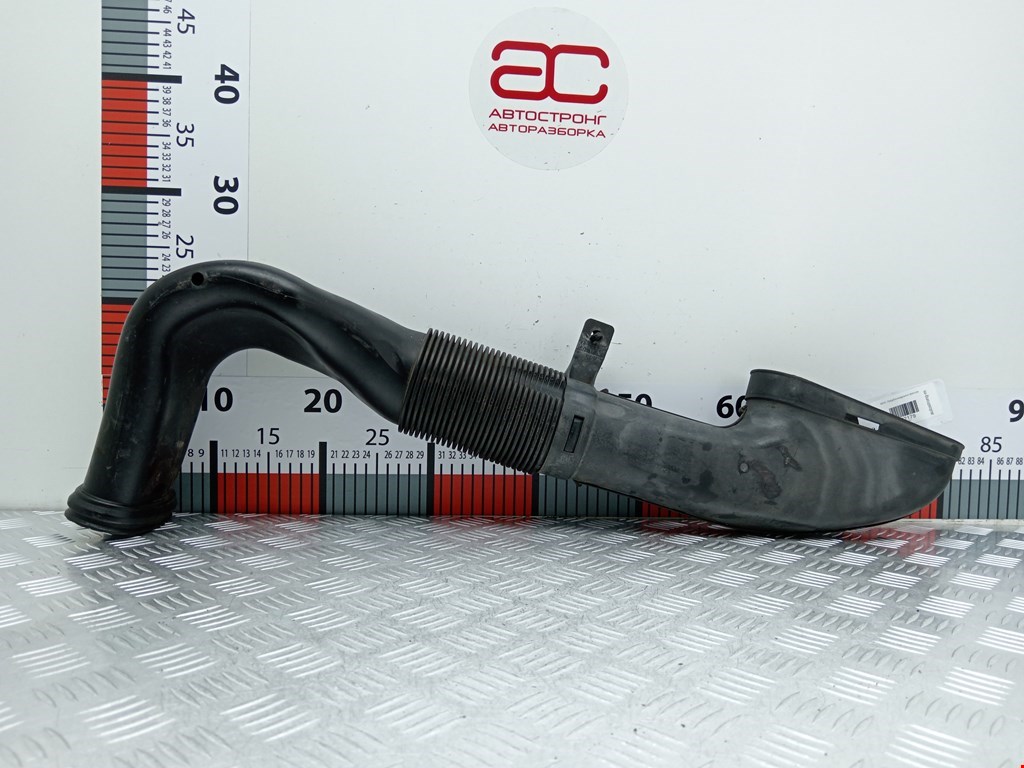 Патрубок воздушного фильтра MERCEDES-BENZ C-Class C-klasse W204 2007-2015