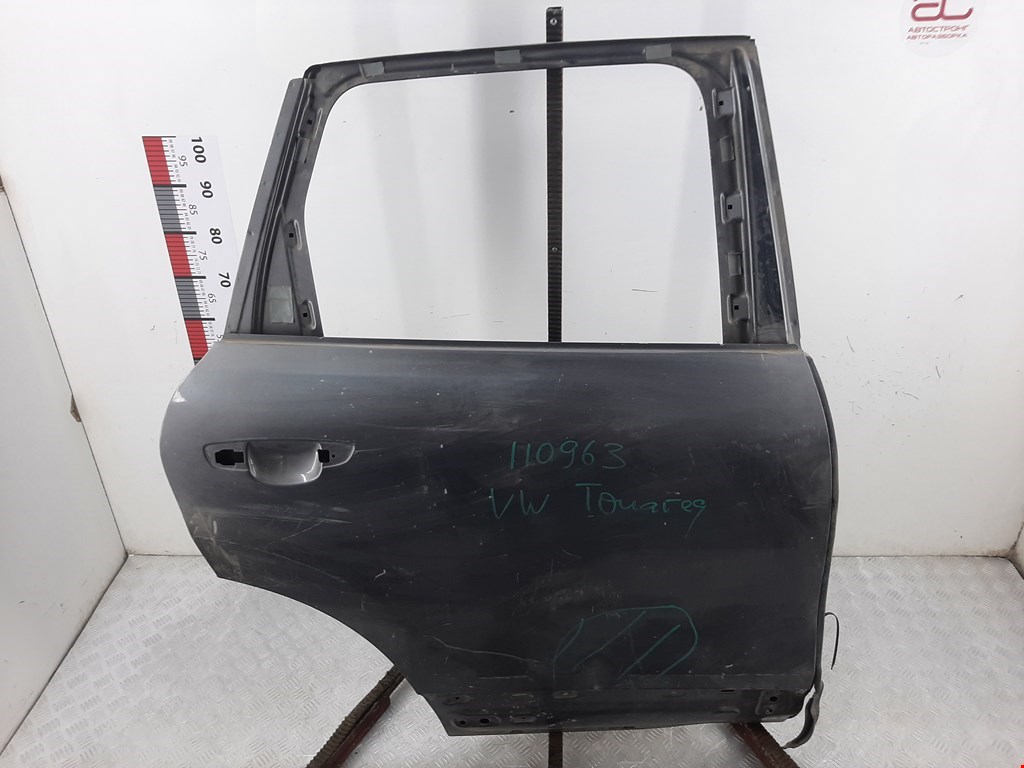 Дверь задняя правая VOLKSWAGEN Touareg 2010-2018