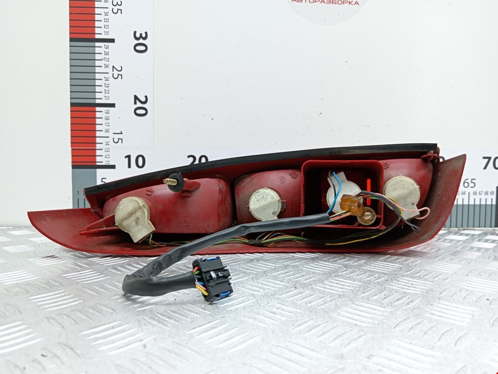 Фонарь задний левый PEUGEOT 807 2002-2014