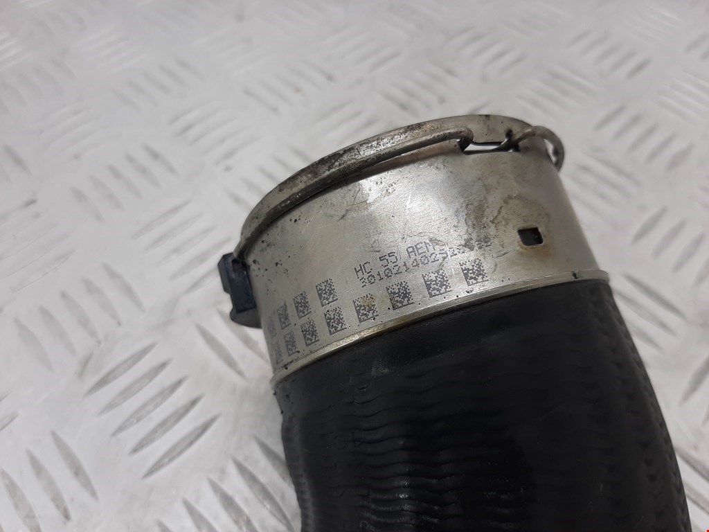 Патрубок интеркулера MERCEDES-BENZ C-Class C-klasse W204 2007-2015