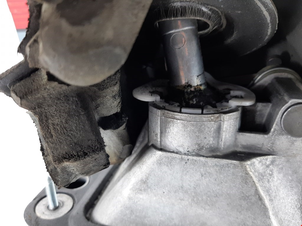 Кулиса (селектор) АКПП/МКПП в салоне AUDI A3 8P 2003-2013