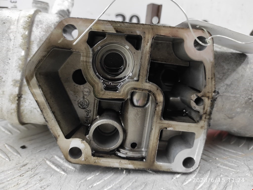 Корпус масляного фильтра VOLKSWAGEN Touran 2003-2010