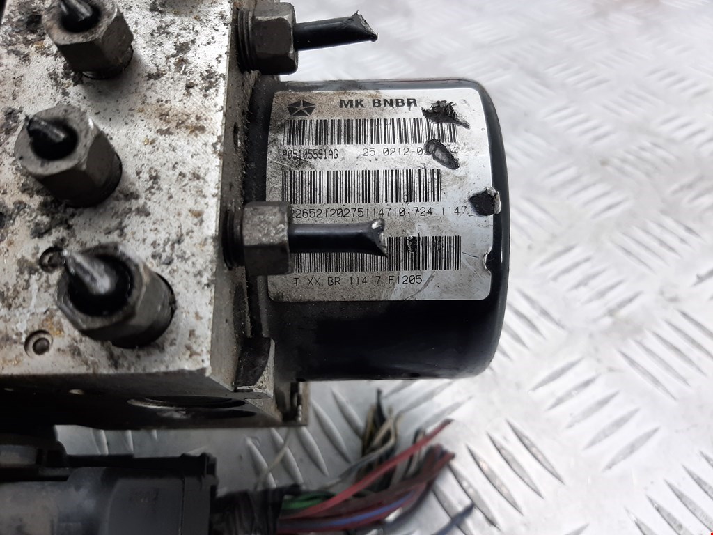 Блок ABS (насос) JEEP Patriot 2007-2017