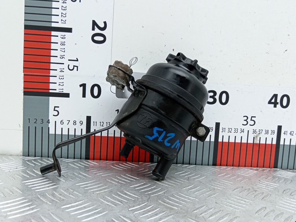 Бачок ГУР (гидроусилителя) BMW 5er 5 серия E60/E61 2003-2010