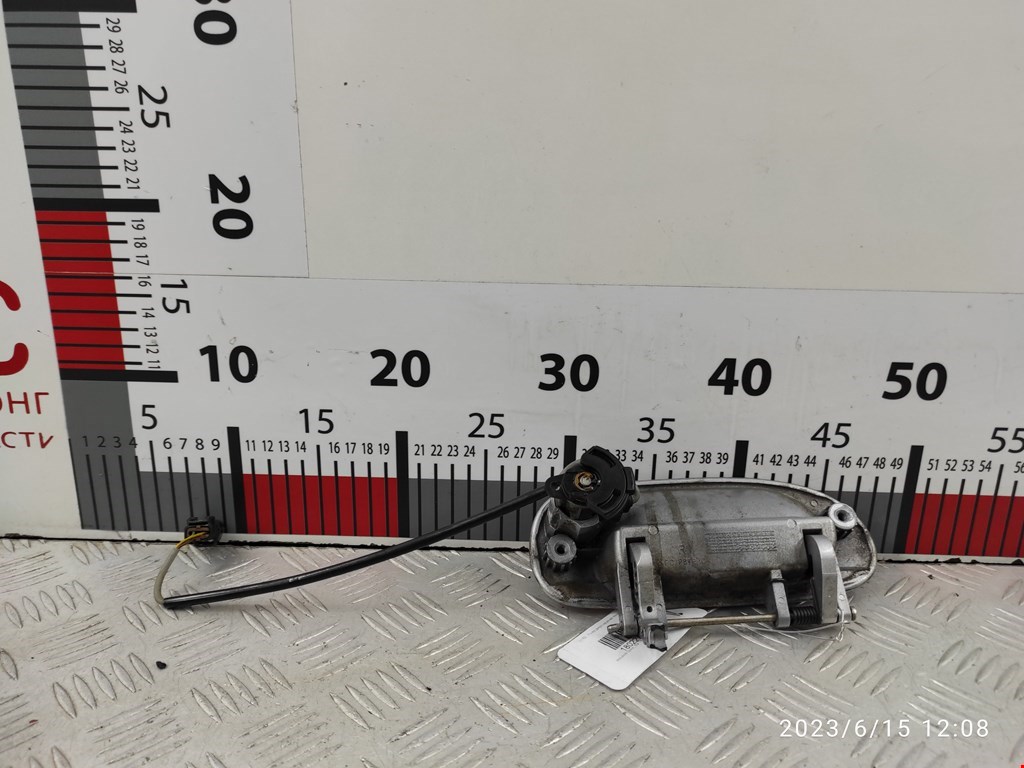 Ручка двери передней наружная правая MITSUBISHI Space Star 1999-2006