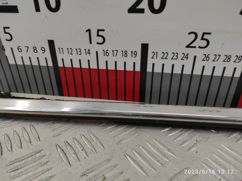 Уплотнитель (внутри) CITROEN C4 II 2010-н.в.