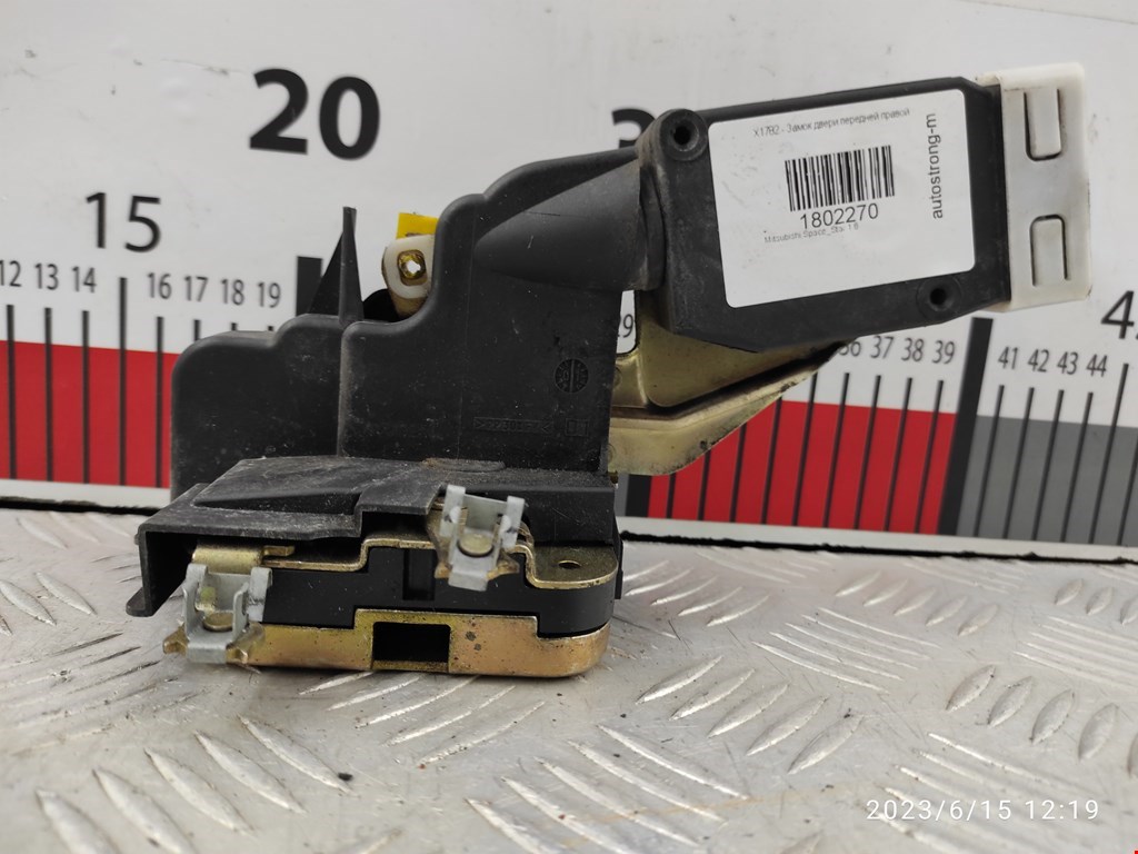 Замок двери передней правой MITSUBISHI Space Star 1999-2006