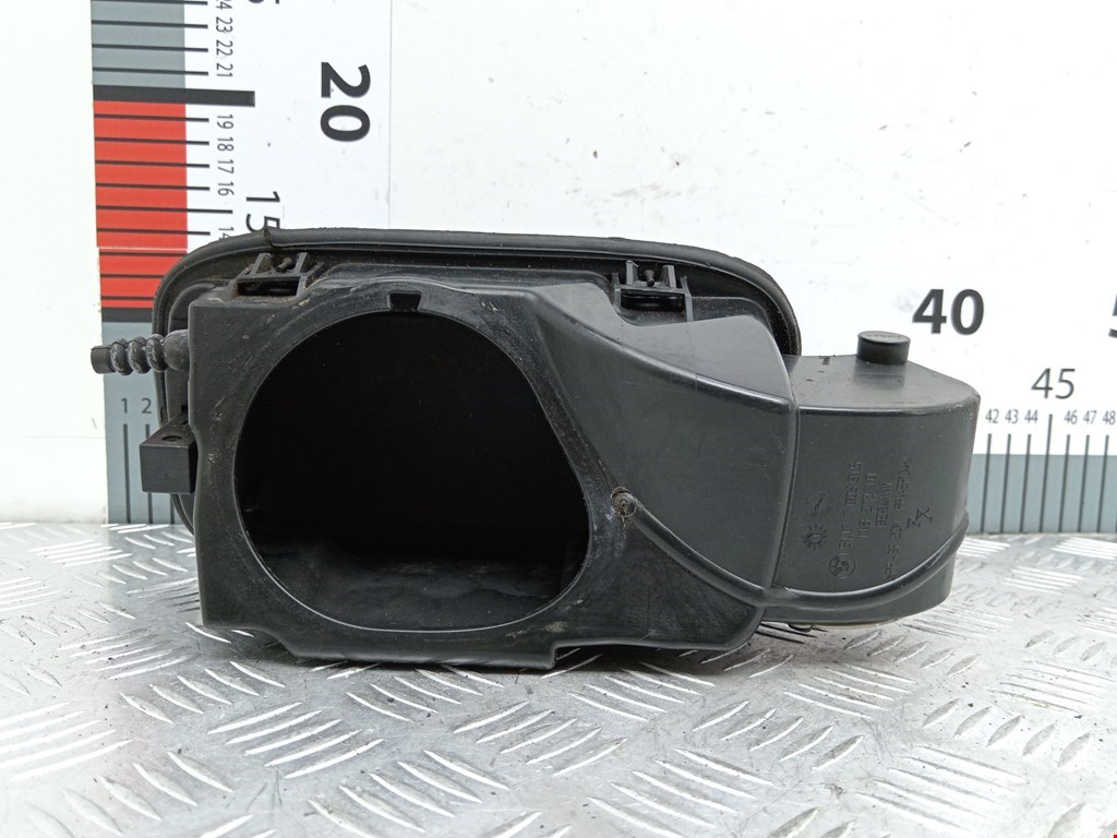 Лючок бензобака BMW 7er 7 серия E65/E66 2001-2008