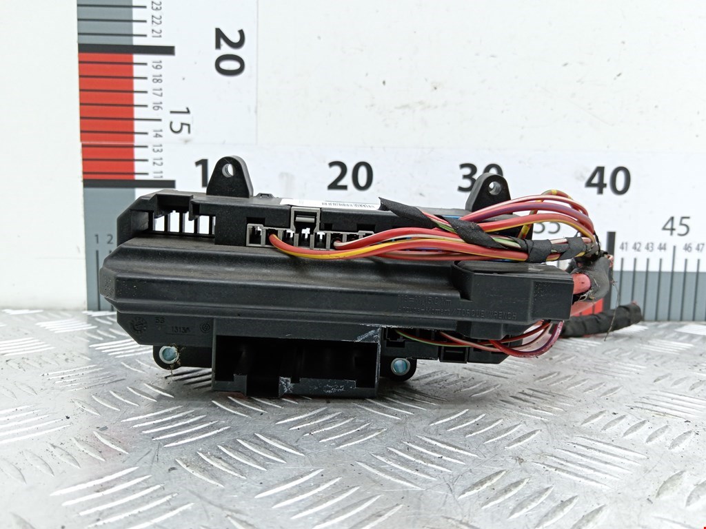 Датчик уровня в бачок омывателя BMW 7er 7 серия E65/E66 2001-2008