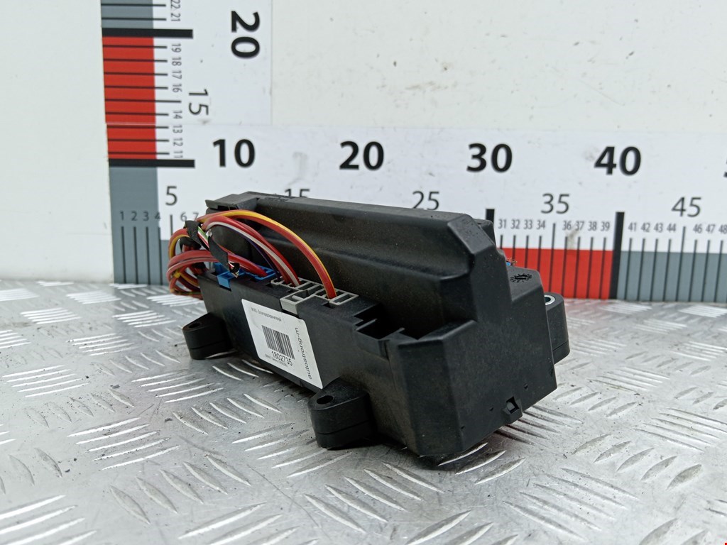 Датчик уровня в бачок омывателя BMW 7er 7 серия E65/E66 2001-2008